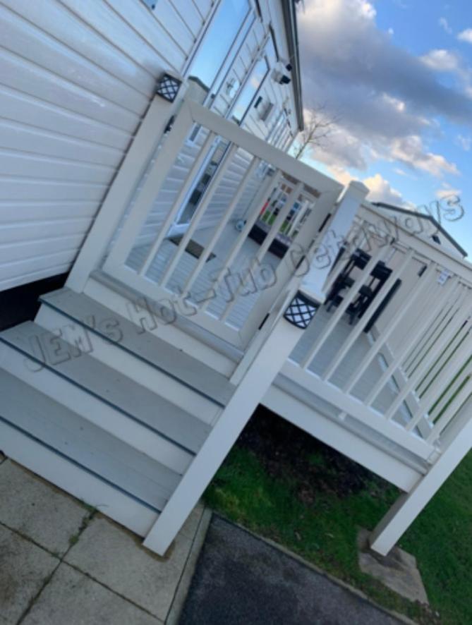 Jems Hot-Tub Getaways 8 Berth At Tattershall Lakes 外观 照片