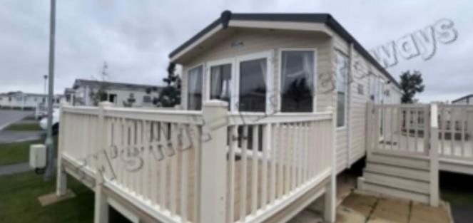 Jems Hot-Tub Getaways 8 Berth At Tattershall Lakes 外观 照片