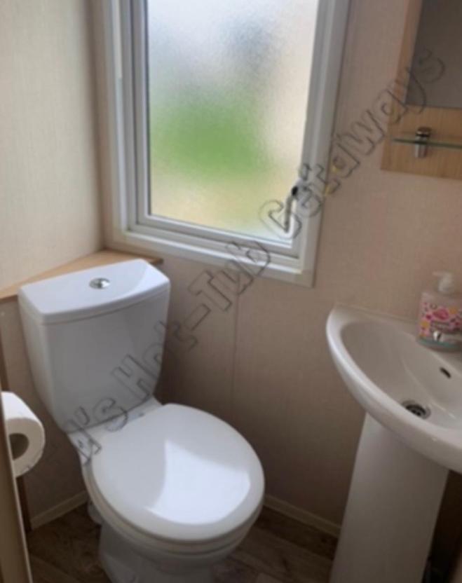 Jems Hot-Tub Getaways 8 Berth At Tattershall Lakes 外观 照片